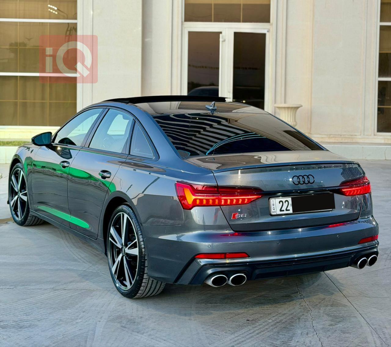 Audi S6